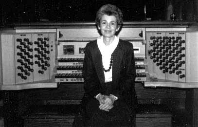 Wilma Jensen at the console at Saint George’s, Nashville.