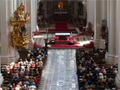 A sizable crowd has gathered for the noon recital in Saint Stephan's.