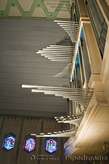 1964 Casavant Freres organ at the Basilique Notre-Dame-du-Cap, Cap-De-La-Madeleine, Quebec, Canada