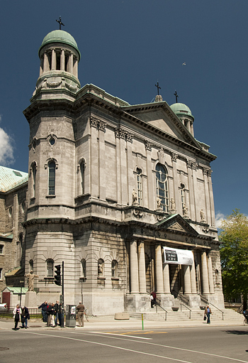 1915; 1996 Casavant Freres organ, Opus 615, at Eglise Saint-Jean-Baptiste, Montreal, Quebec, Canada