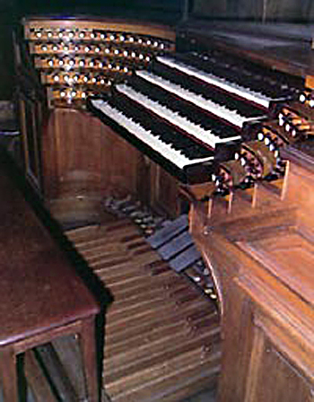 1898 Cavaille-Coll organ at Basilique Sacre-Coeur, Paris, France