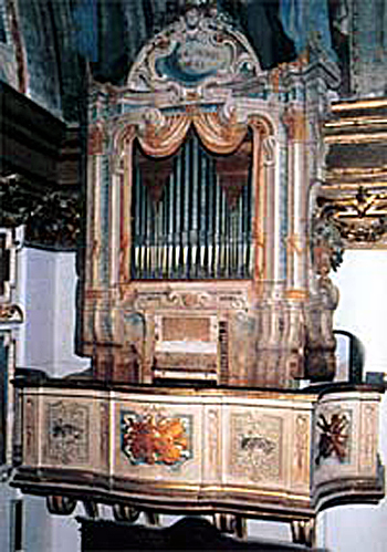 1757 Nacchini & 1785 Callido organ at the Basilica Lateranense di Maria SS. della Misericordia, Sant'ElPido a Mare, Italy