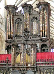 [1999 Nicholson at Gloucester Cathedral, England]