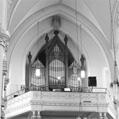 [1989 Guilbault-Thérien/Eglise Saint-Patrice, Riviere-du-Loup, QC]